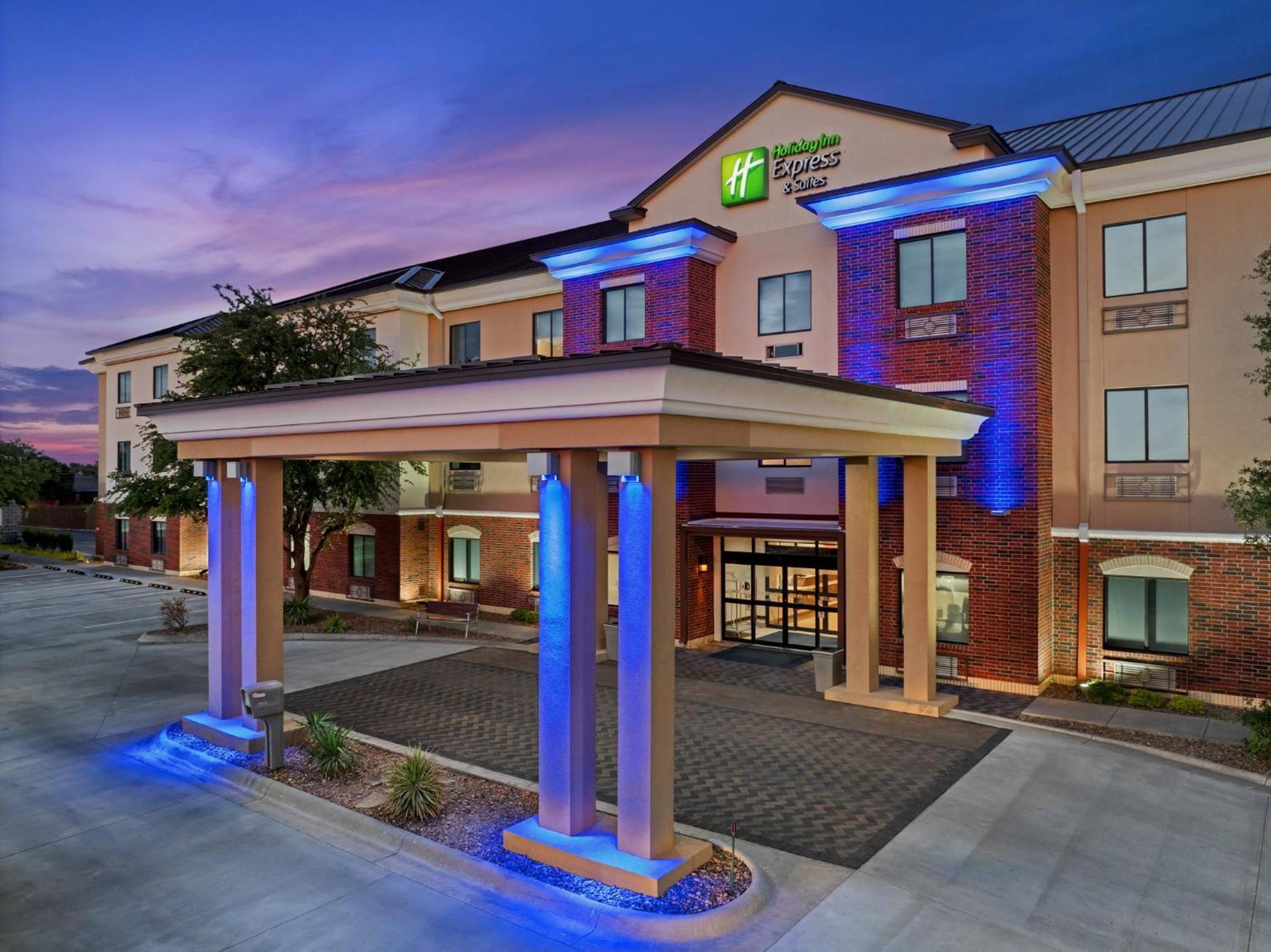 Holiday Inn Express & Suites Midland Loop 250 By Ihg Zewnętrze zdjęcie